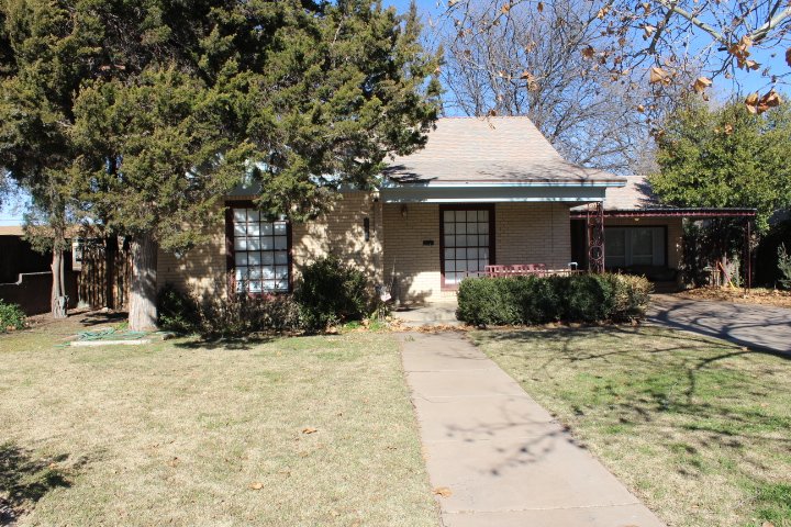2424 33rd Street